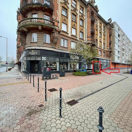Broadway Apartments B1 Ντέμπρετσεν Εξωτερικό φωτογραφία