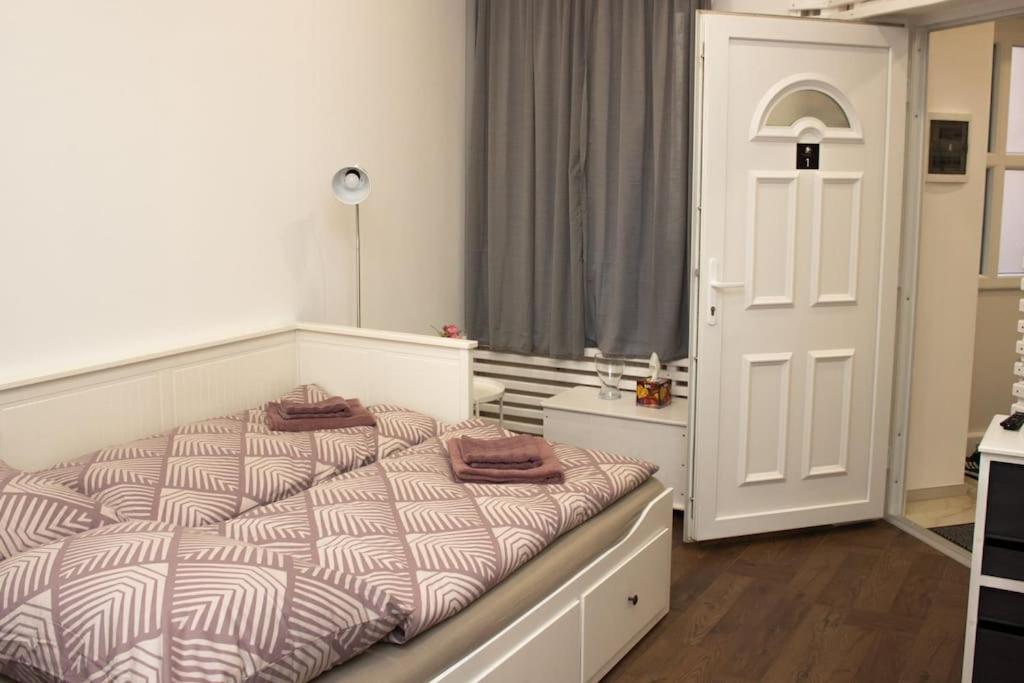 Broadway Apartments B1 Ντέμπρετσεν Εξωτερικό φωτογραφία