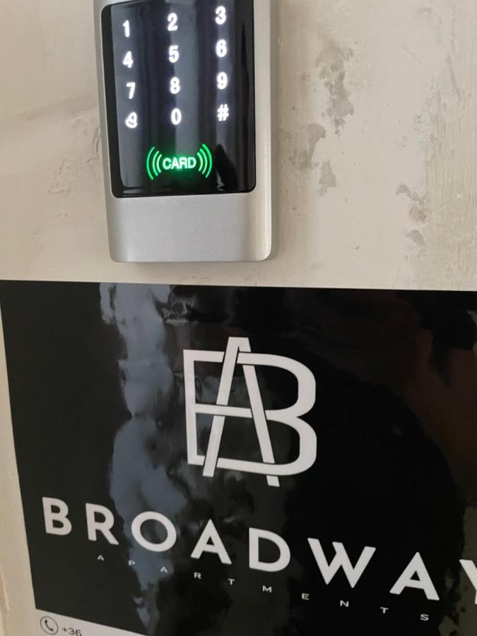 Broadway Apartments B1 Ντέμπρετσεν Εξωτερικό φωτογραφία